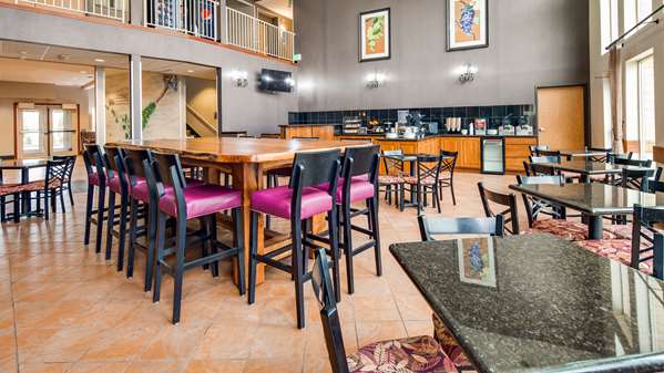 Amenities - Best Western Plus Grapevine Inn Sunnyside