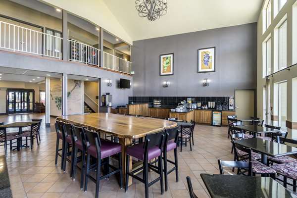 Amenities - Best Western Plus Grapevine Inn Sunnyside