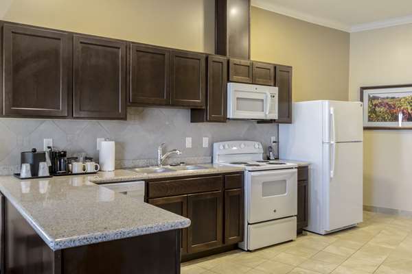  - Best Western Plus Grapevine Inn Sunnyside