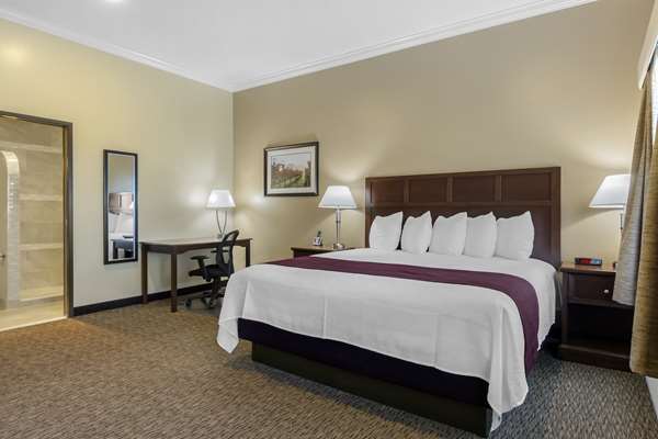  - Best Western Plus Grapevine Inn Sunnyside