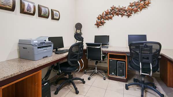 Conference Area - Best Western Plus Peppertree Inn Omak