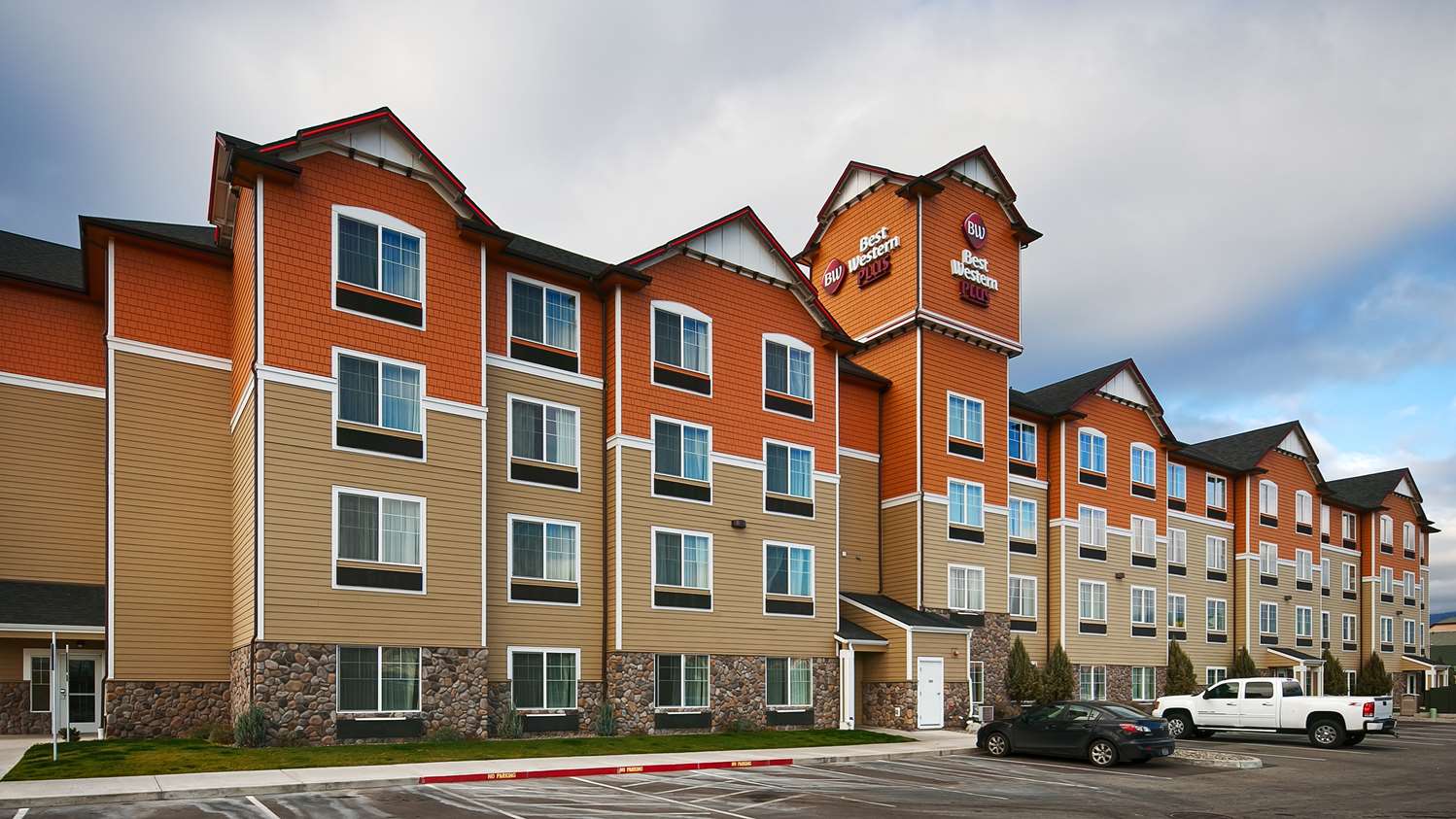 Best Western Plus Peppertree Inn Omak, WA See Discounts