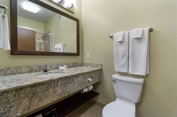  - Best Western Plus Lacey Inn & Suites - I-5, Exit 111
