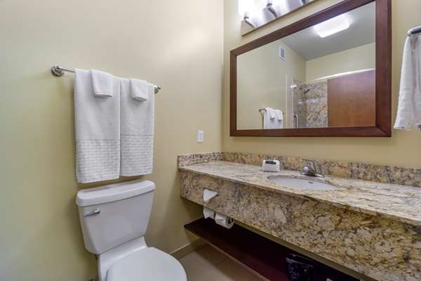  - Best Western Plus Lacey Inn & Suites - I-5, Exit 111