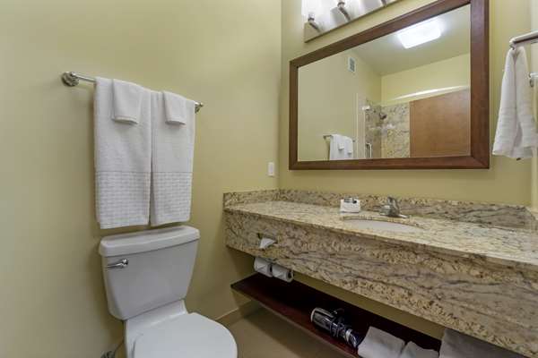  - Best Western Plus Lacey Inn & Suites - I-5, Exit 111