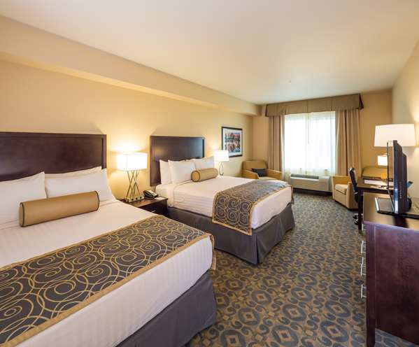  - Best Western Plus Arlington Hotel - I-5, Exit 206