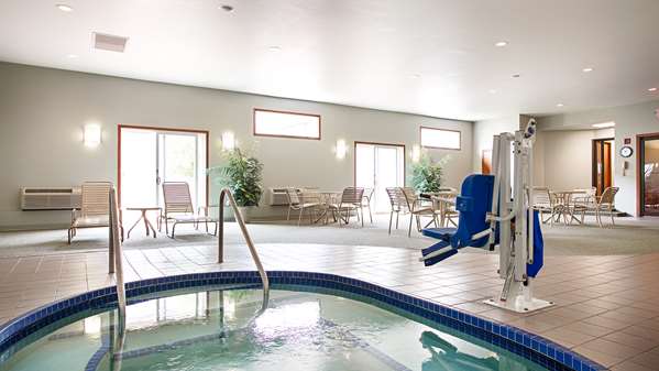 Spa - Best Western Rice Lake Inn