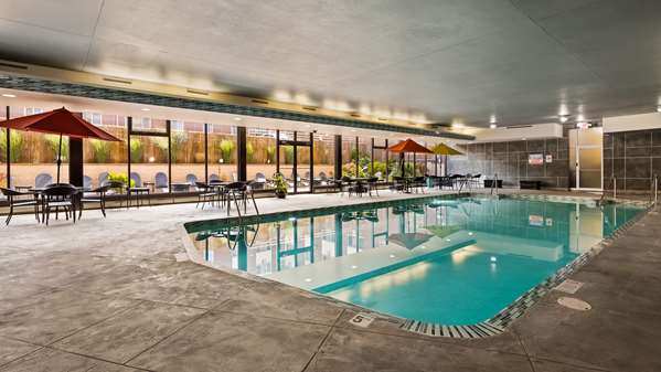 Pool - Best Western Plus Milwaukee West Hotel
