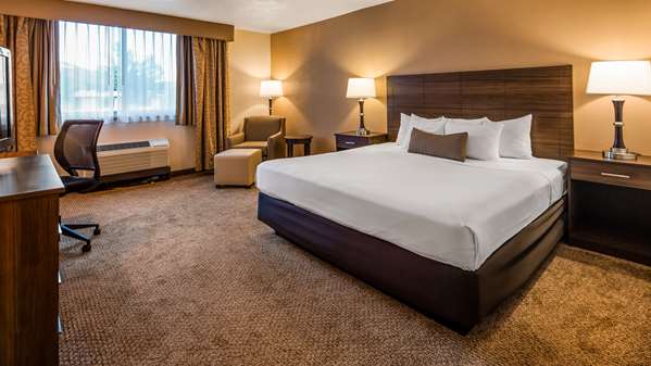  - Best Western Green Bay Inn and Conference Center