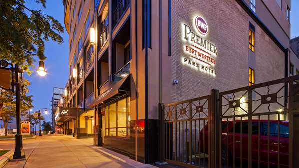 Exterior view - Best Western Premier Park Hotel Madison