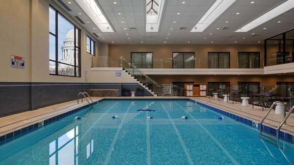Pool - Best Western Premier Park Hotel Madison