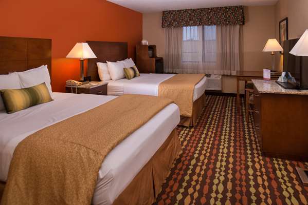  - Best Western Ambassador Inn Wisconsin Dells - I-90 & I-94, Exit 87