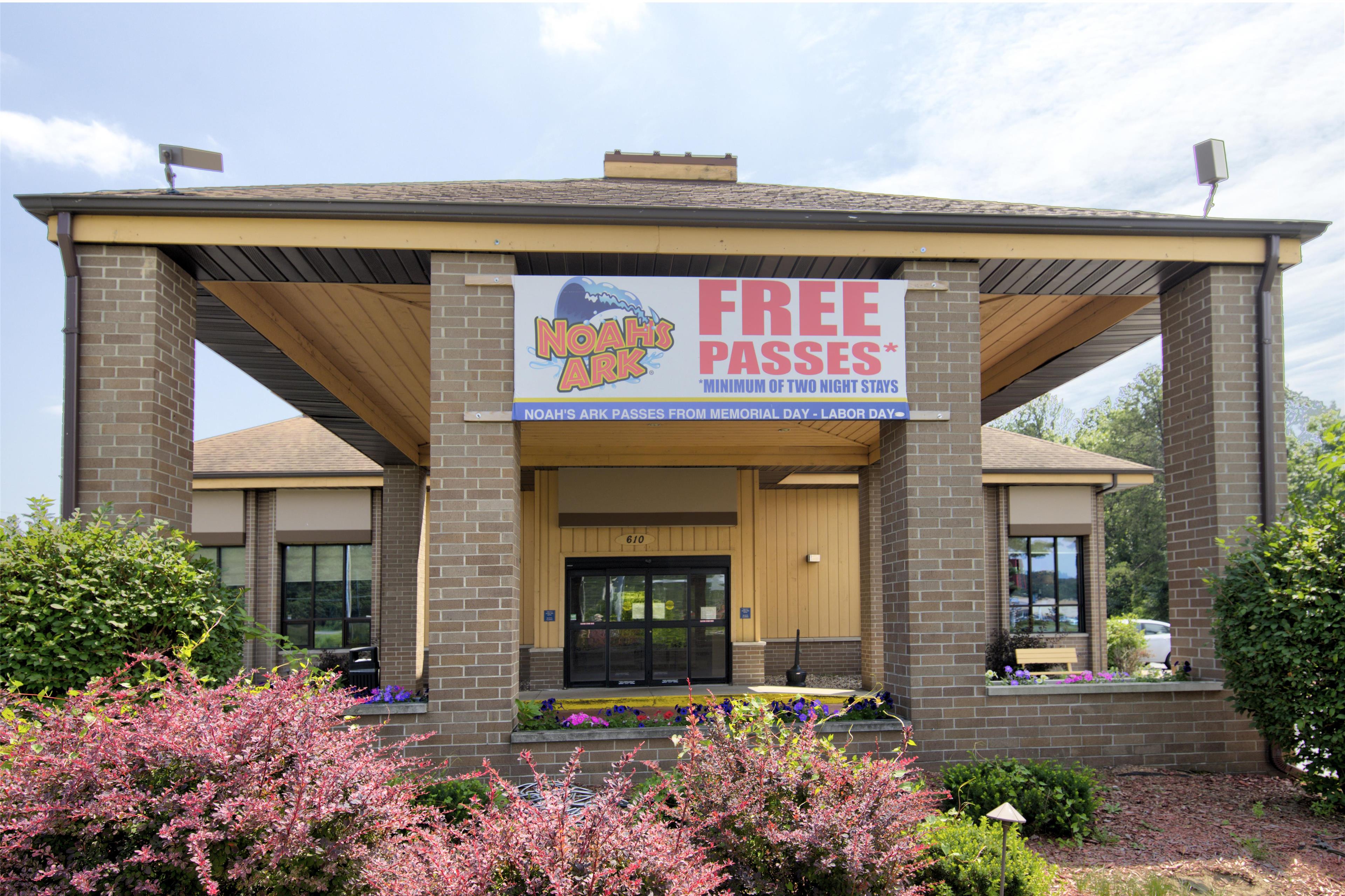 Best Western Ambassador Inn Suites