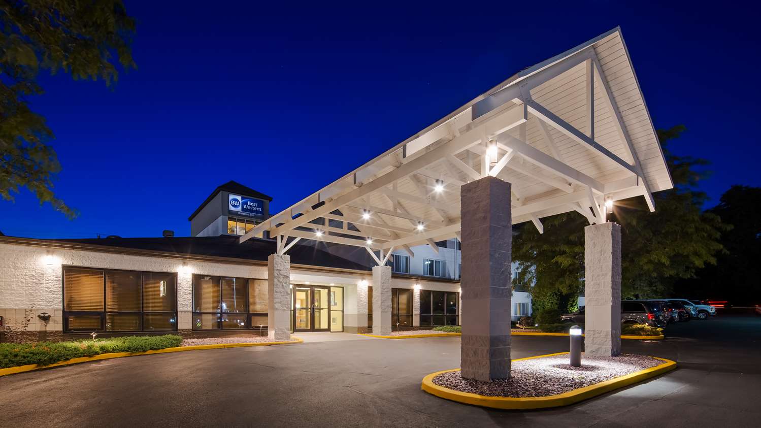 Best Western Baraboo Inn, WI See Discounts