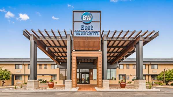 Exterior view - Best Western West Towne Mall Suites Madison