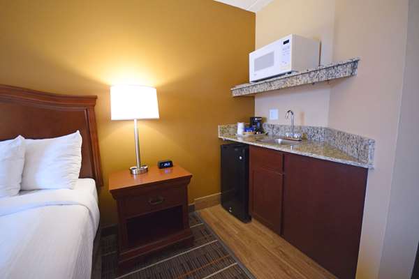  - Best Western Resort Hotel Conference Ctr Portage - I-39, Exit 92