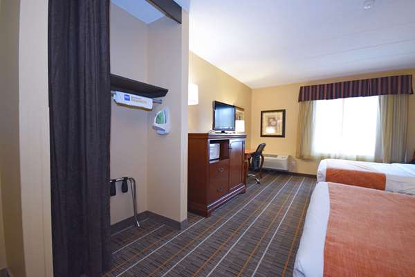  - Best Western Resort Hotel Conference Ctr Portage - I-39, Exit 92