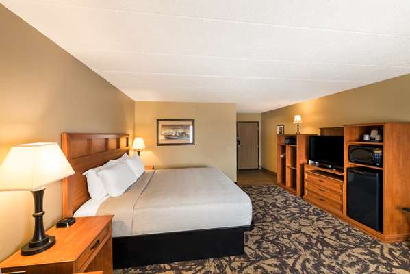  - Best Western Derby Inn Eagle River