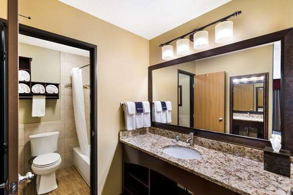  - Best Western Derby Inn Eagle River