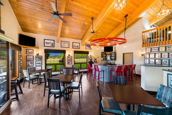 Bar - Best Western Derby Inn Eagle River