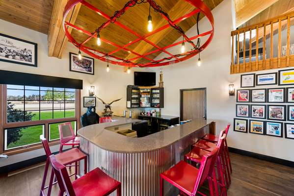 Bar - Best Western Derby Inn Eagle River