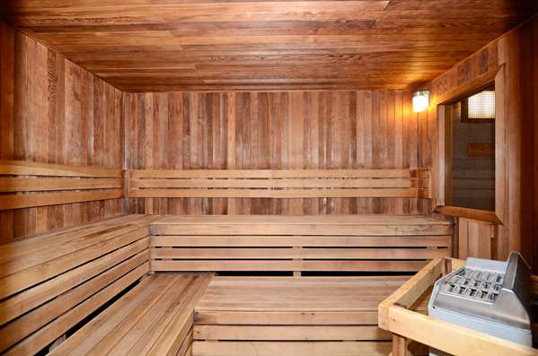 Spa - Best Western Northwoods Lodge Siren