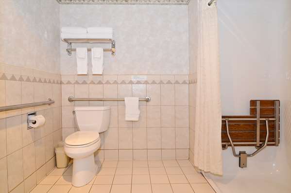  - Best Western Northwoods Lodge Siren