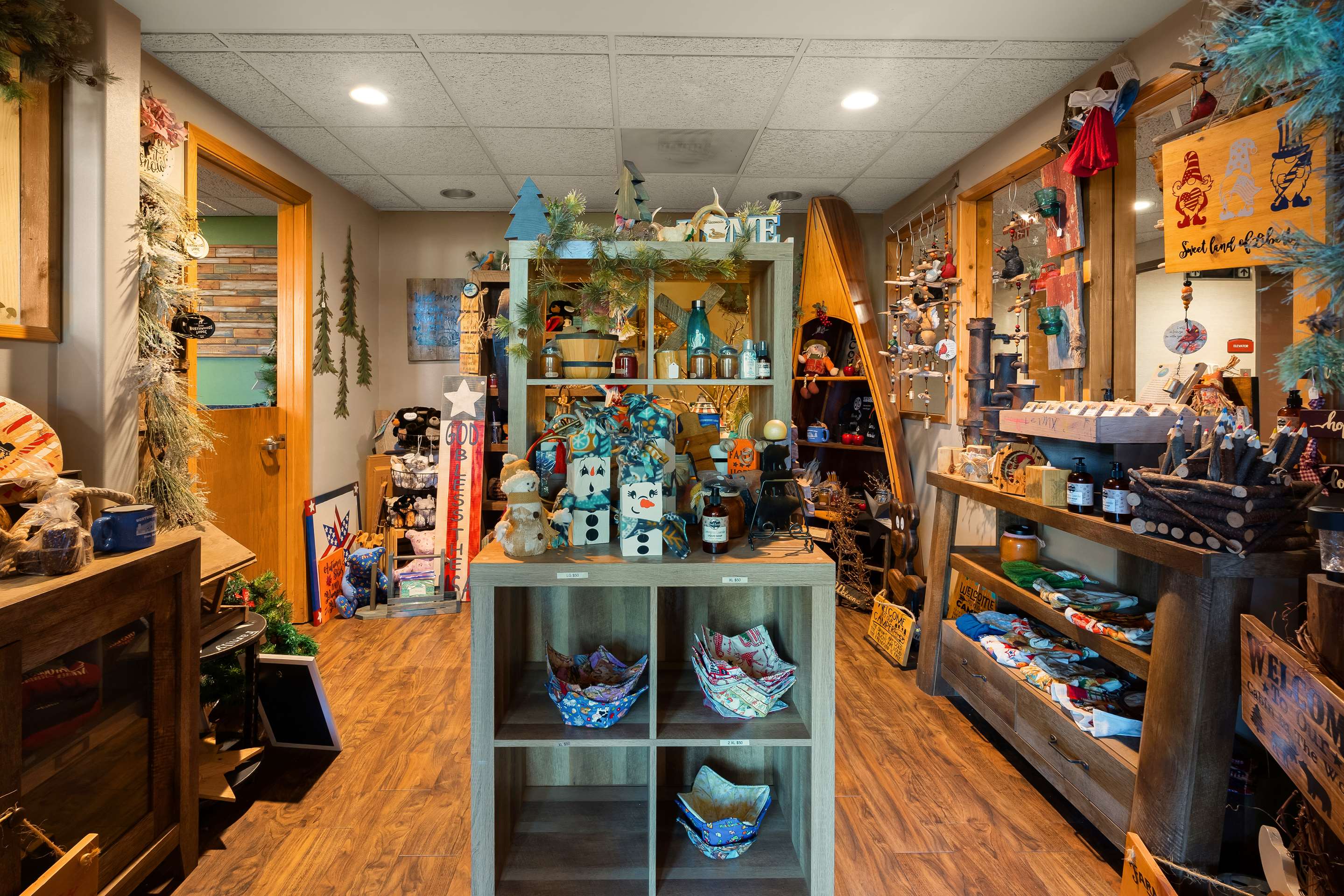 Vending Giftshop | Best Western Northwoods Lodge