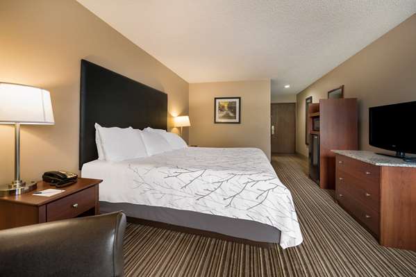  - Best Western Park Oasis Inn Mauston - I-90 & I-94, Exit 69
