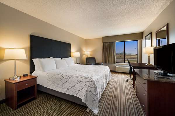  - Best Western Park Oasis Inn Mauston - I-90 & I-94, Exit 69