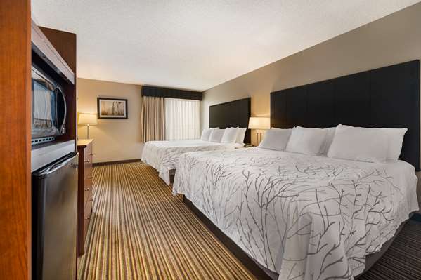  - Best Western Park Oasis Inn Mauston - I-90 & I-94, Exit 69