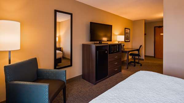  - Best Western East Towne Suites Madison - I-39, I-90 & I-94, Exit 135