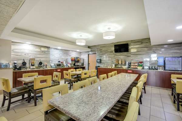 Restaurant - Best Western Waukasha Grand Inn Pewaukee - I-94, Exit 293