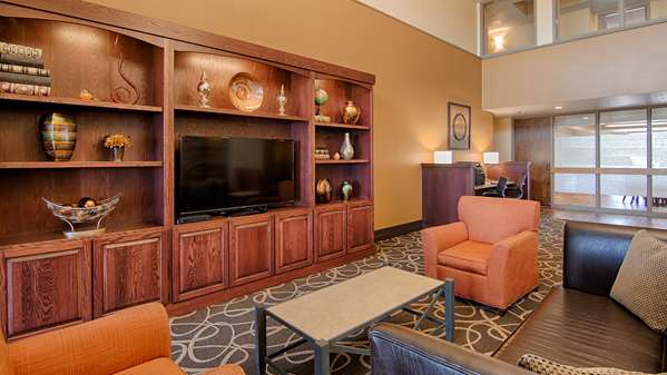  - Best Western Executive Inn Kenosha - I-41 & I-94, Exit 344