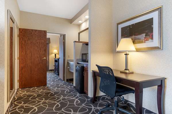  - Best Western Plus Eau Claire Conference Center