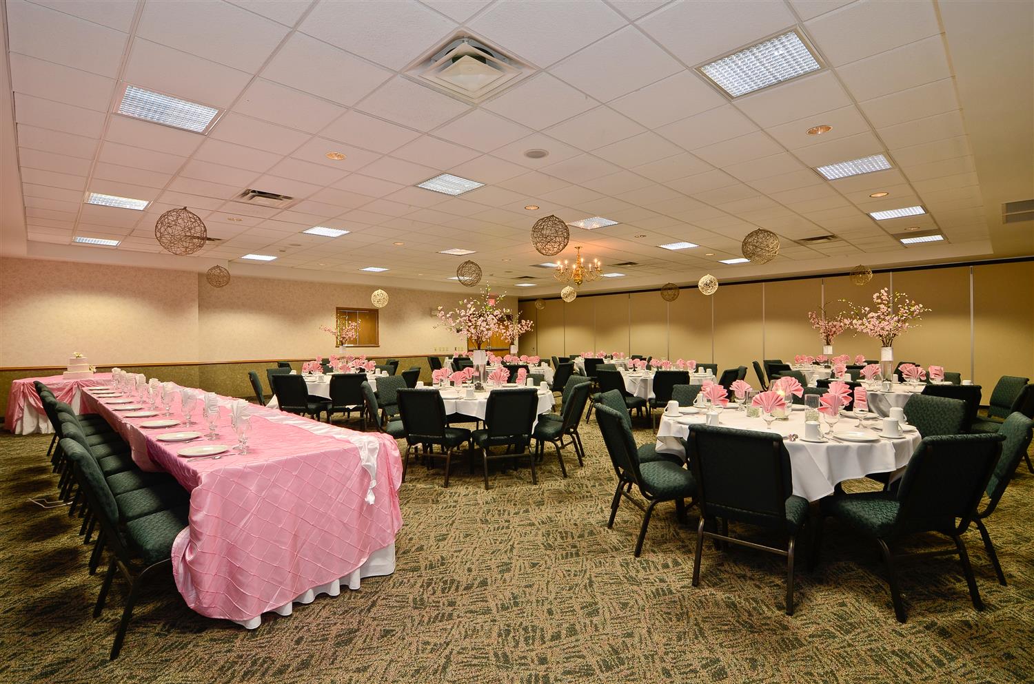 Best Western Wittenberg Inn, WI See Discounts