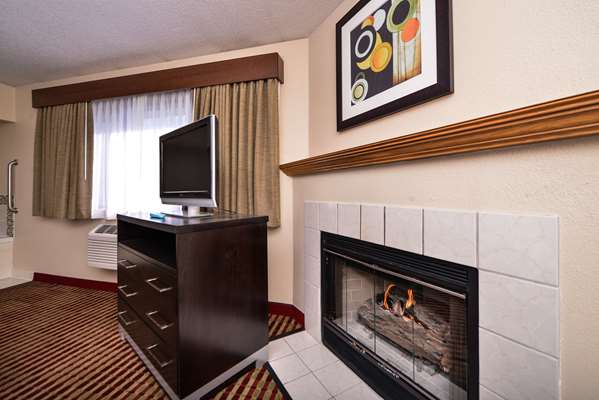 Suite - Best Western Germantown Inn