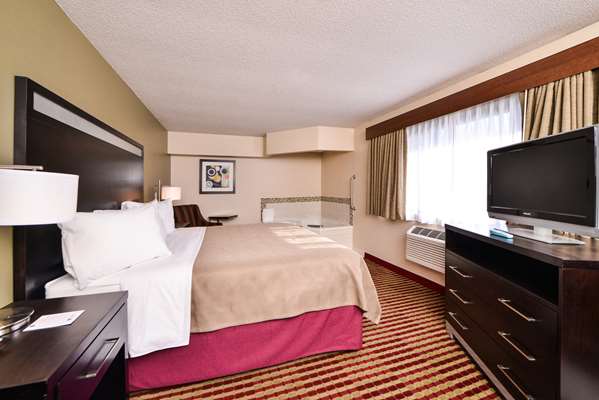 Suite - Best Western Germantown Inn