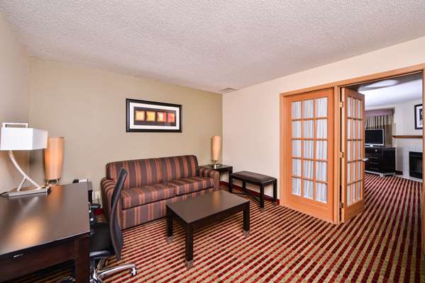 Suite - Best Western Germantown Inn