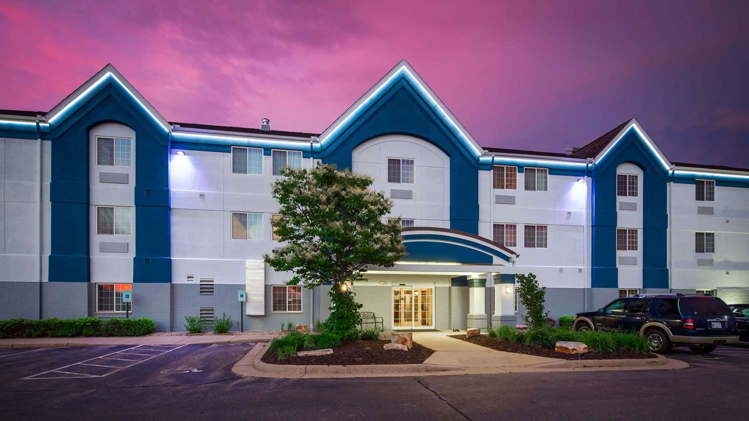 Best Western Plus WausauRothschild Hotel I39, Exit 185, WI See
