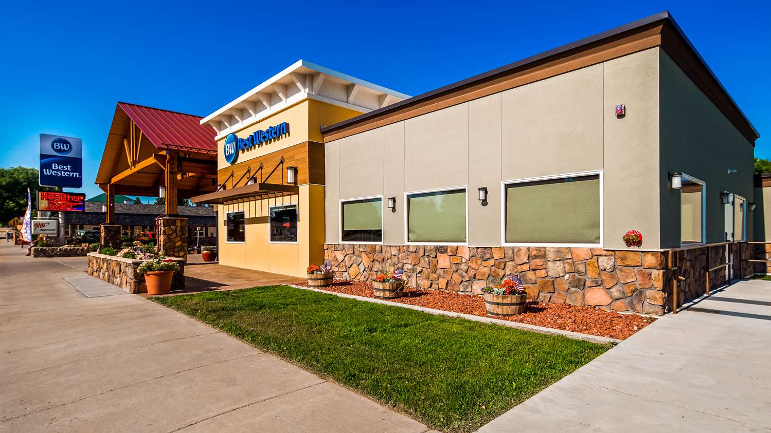 Best Western Pioneer Court Hotel Lusk, WY See Discounts