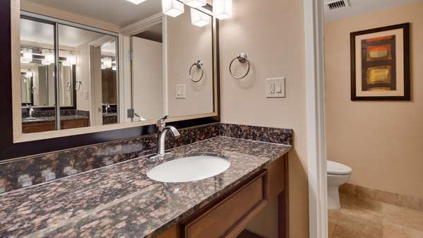  - Best Western Cottontree Inn Rawlins - I-80, Exit 211