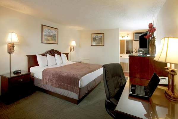 - Best Western Torchlite Motor Inn Wheatland - I-25, Exit 80