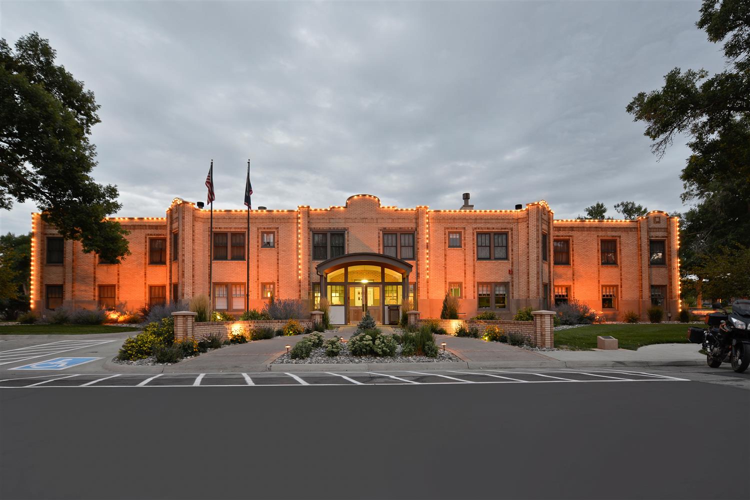 Best Western Plus Plaza Hotel Thermopolis, WY See Discounts