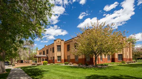 Exterior view - Best Western Plus Plaza Hotel Thermopolis
