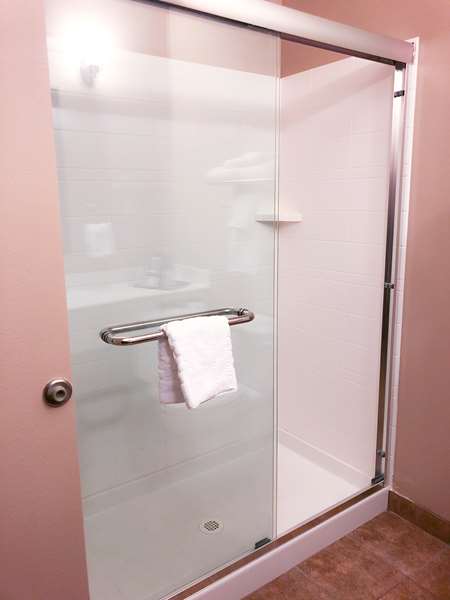  - Best Western Plus Frontier Inn Cheyenne - I-80, Exit 367