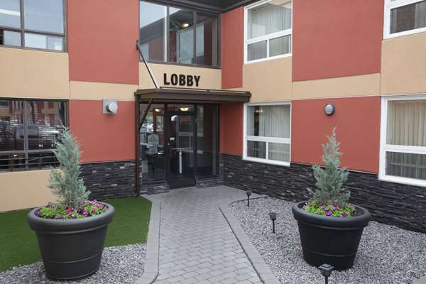 Exterior view - Best Western Plus City Centre Inn Edmonton