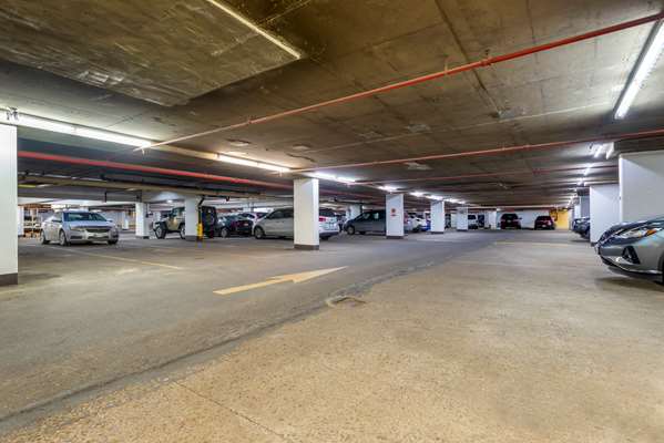  - Best Western Plus Village Park Inn Calgary