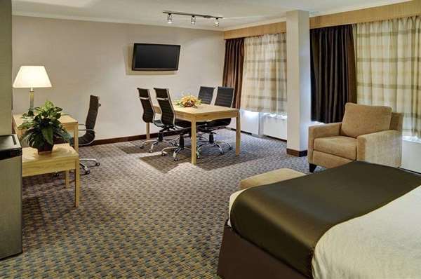  - Best Western Cedar Park Inn Edmonton