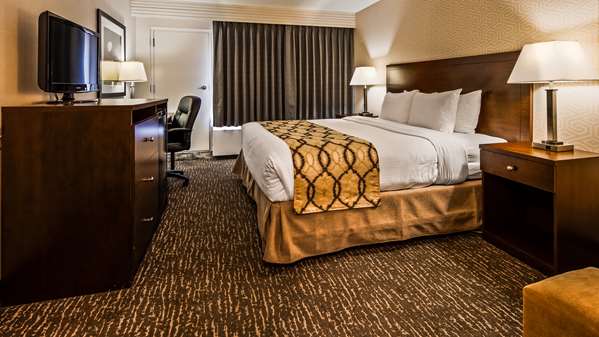  - Best Western Cedar Park Inn Edmonton